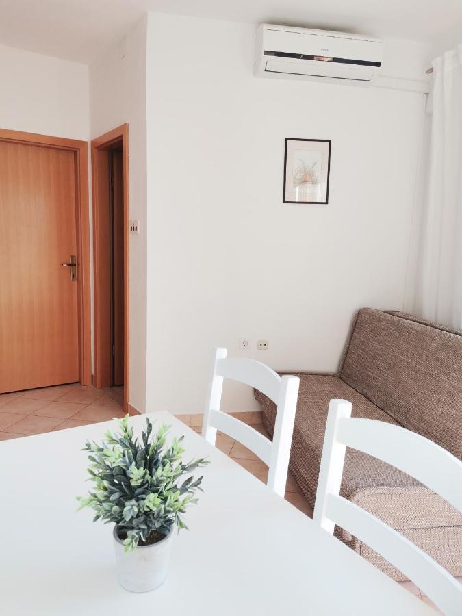 Apartments Matesic Ninski Stanovi Buitenkant foto